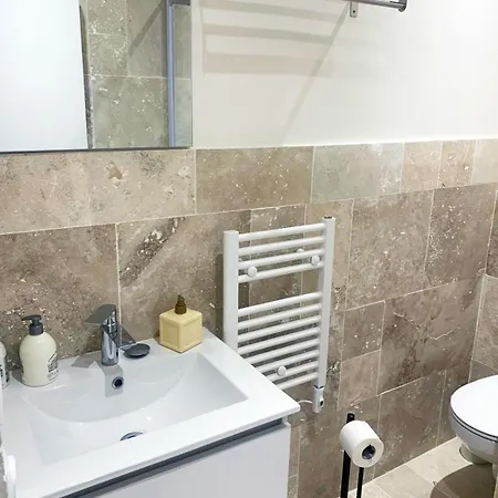 Urban Flat 167 - Luxury 1 Bedroom Flat In Daire Paris